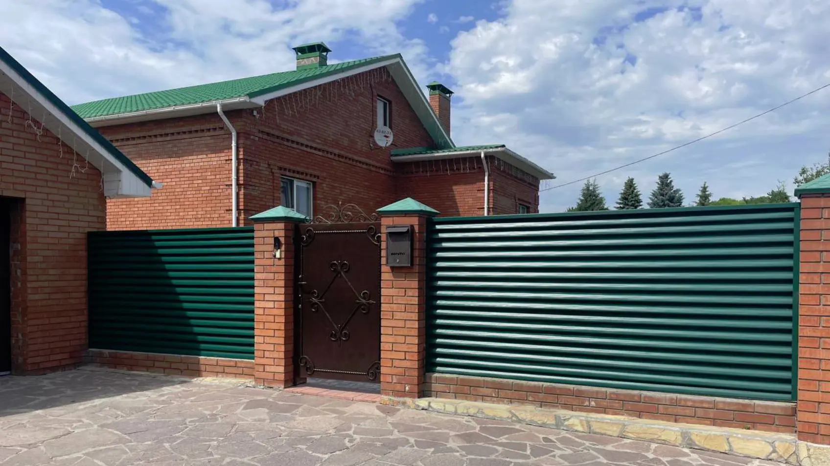 Фото 4 Забор Еврожалюзи RAL6005 Зеленый Мох двусторонний