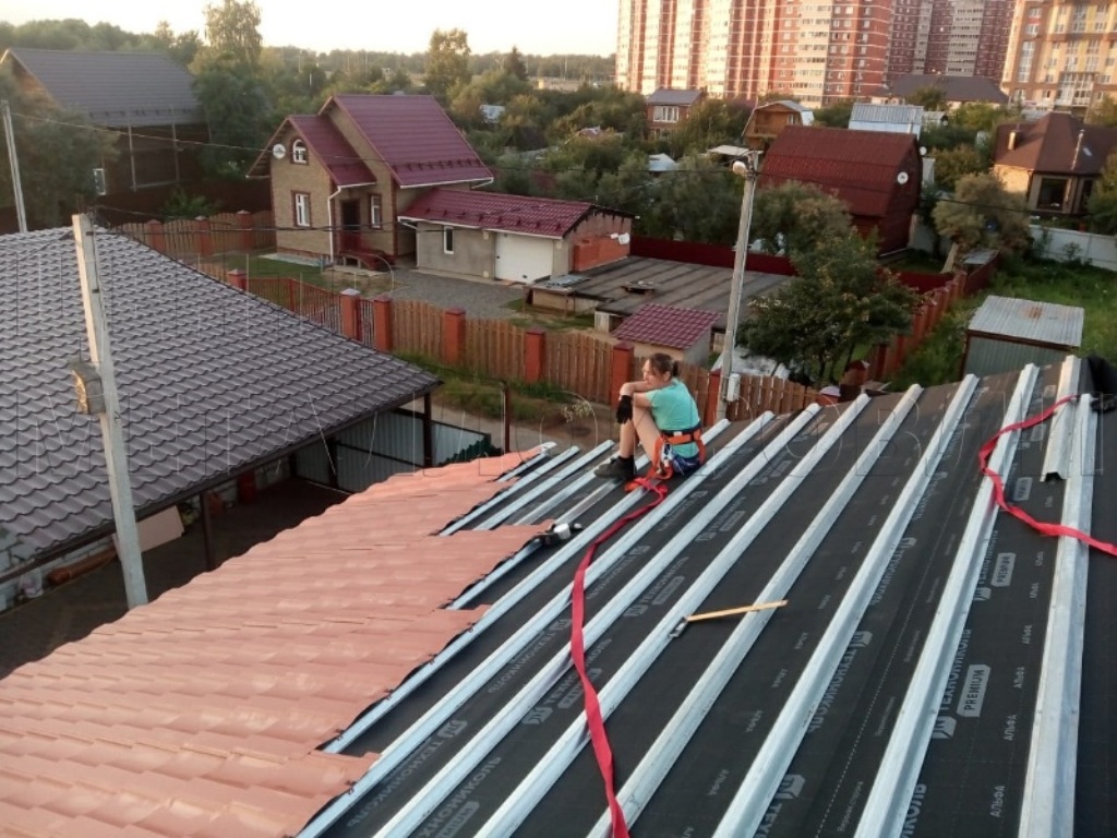 Металлочерепица Геркулес 8004 терракотовый Стальной Бархат от Центра Металлокровли в Архангельске