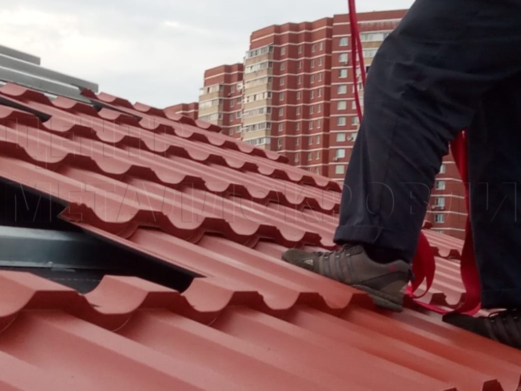 Металлочерепица Геркулес 8004 терракотовый Стальной Бархат от Центра Металлокровли в Архангельске